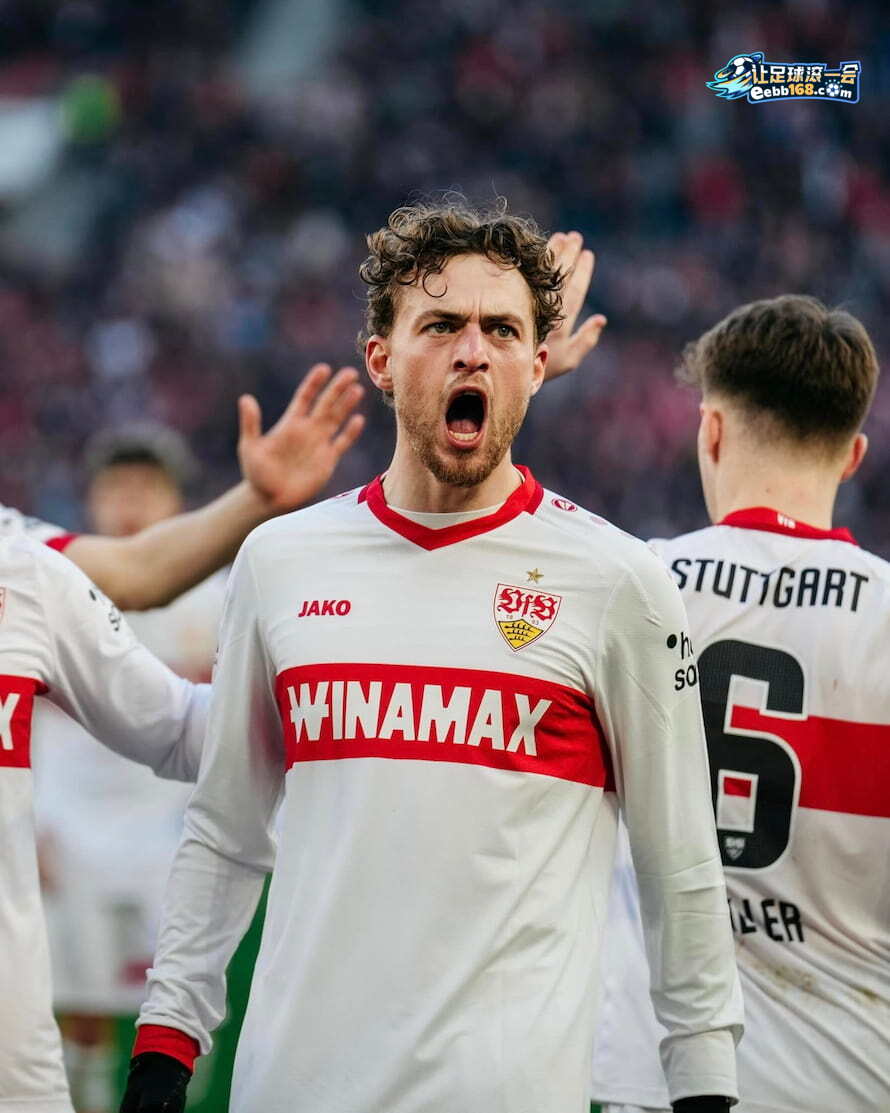 包含斯图加特球员组织公益活动,展现俱乐部社会责任的词条 包含斯图加特球员组织公益活动,展现俱乐部社会责任的词条