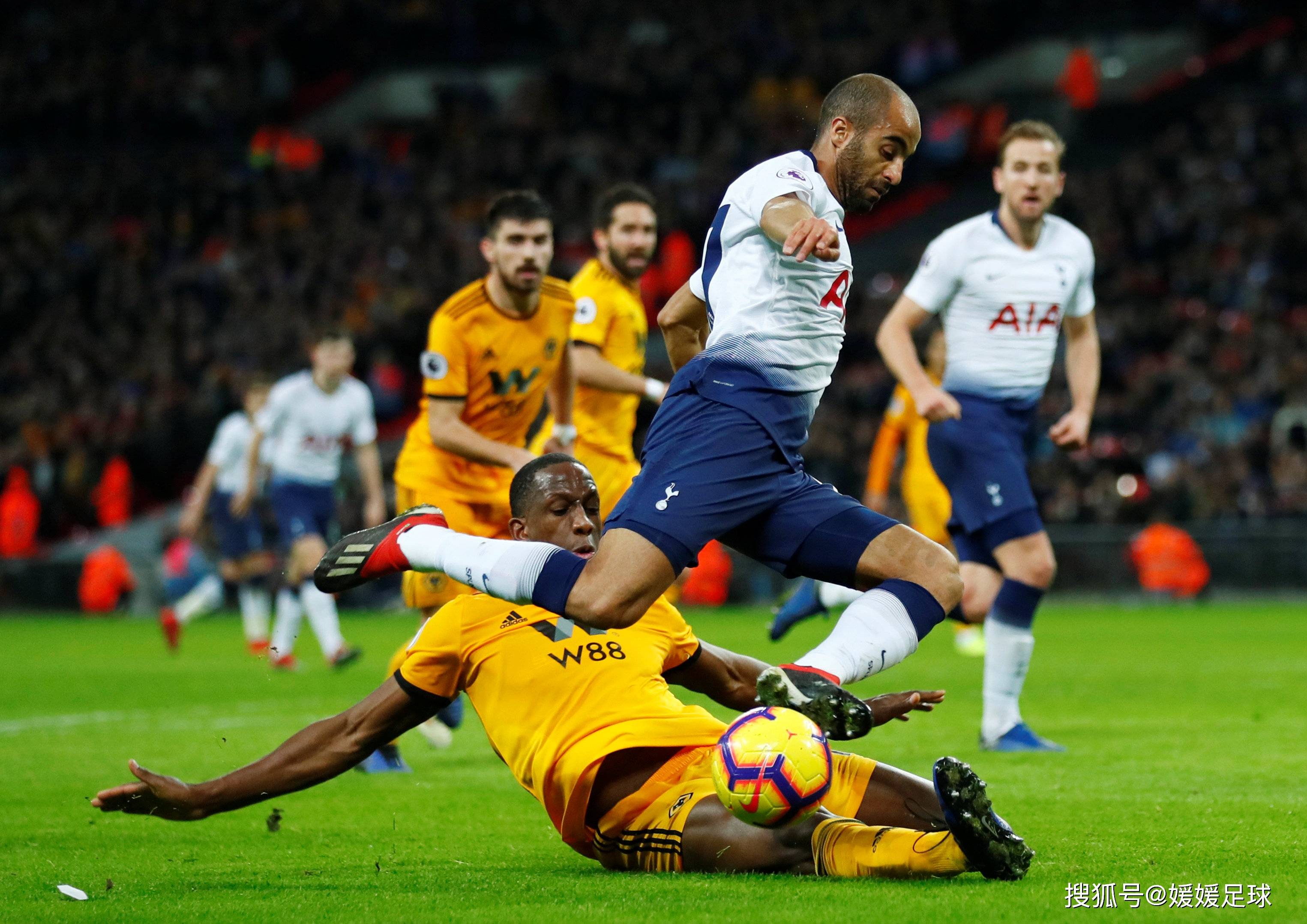 关于精彩纷呈的足球对决,热血激情四射!的信息 关于精彩纷呈的足球对决,热血激情四射!的信息