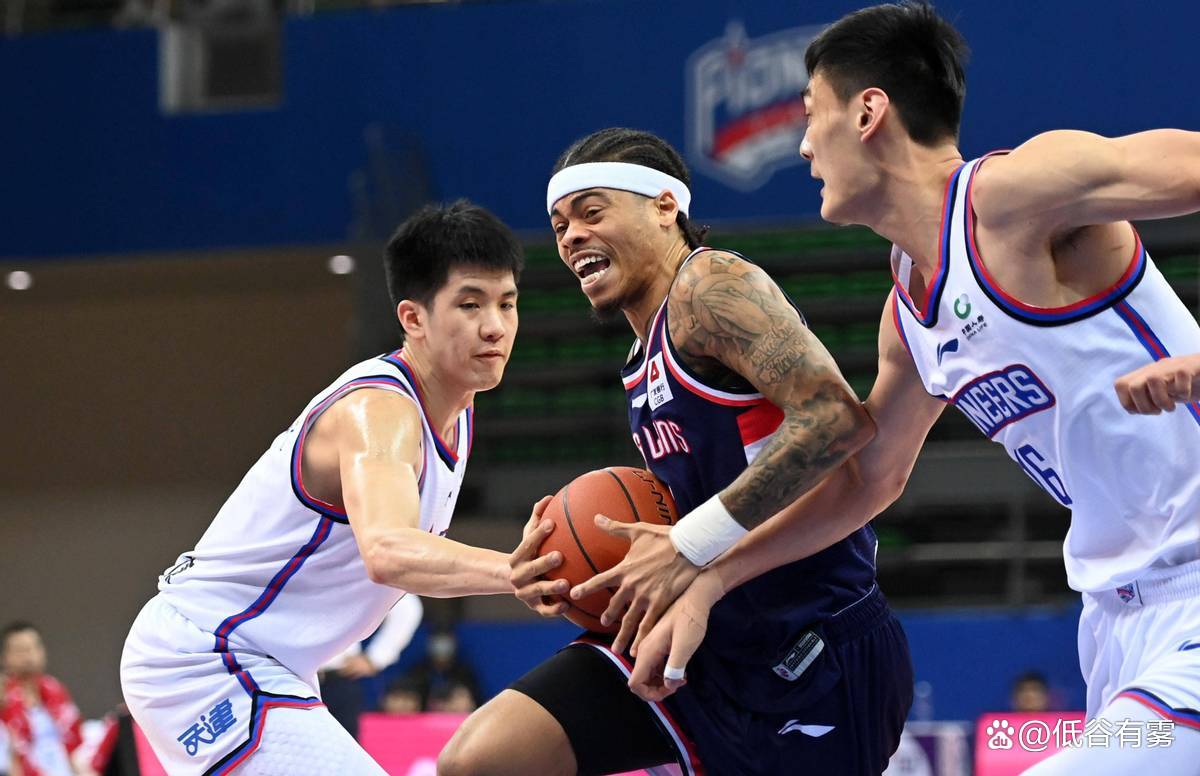 包含云南男篮客场大胜,迅速攀升积分榜的词条 包含云南男篮客场大胜,迅速攀升积分榜的词条