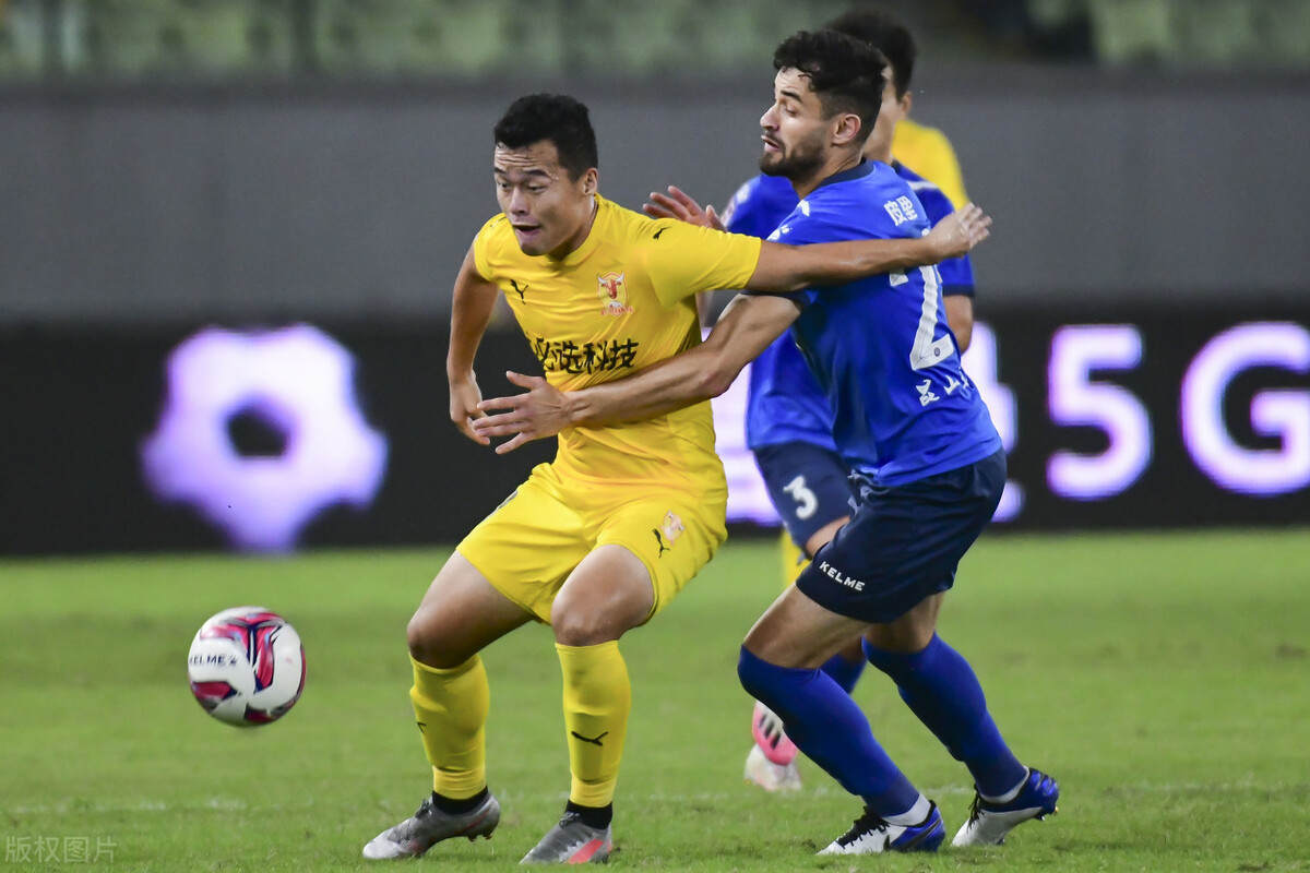 关于苏宁斗志昂扬，球队士气高涨备战关键战役的信息