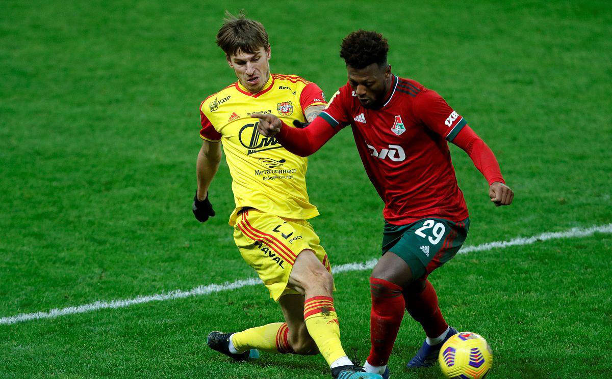 包含丹麦队在客场比赛中大比分获胜，前进次轮的词条