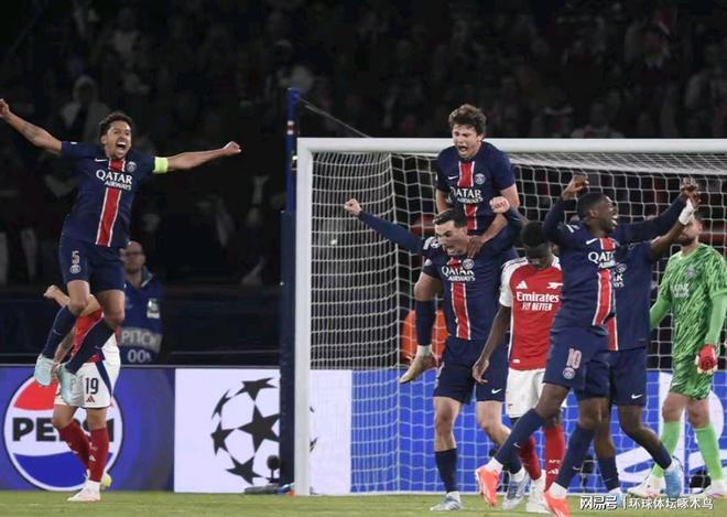 巴黎圣日耳曼在比赛中轻松取胜 巴黎圣日耳曼在比赛中轻松取胜