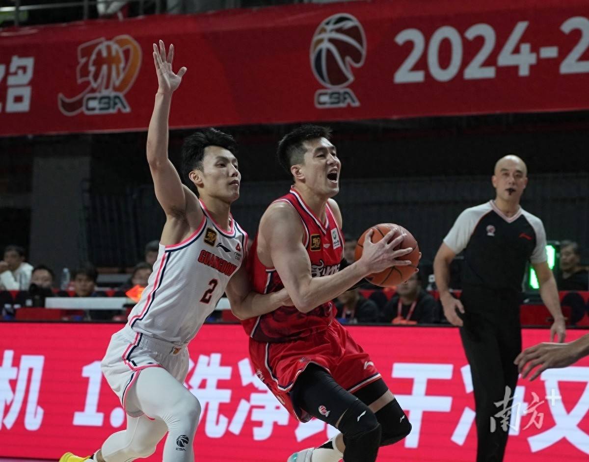 江苏队惨败广州队，客场失利