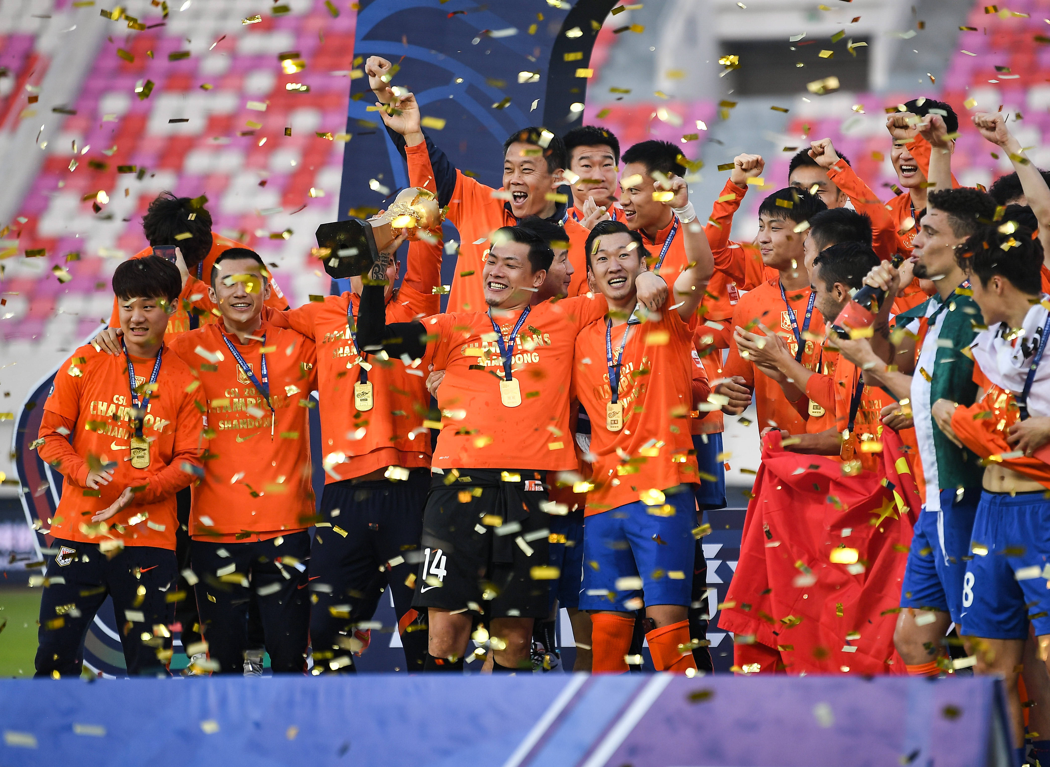 极具看点:中超豪强冲刺冠军路 极具看点:中超豪强冲刺冠军路