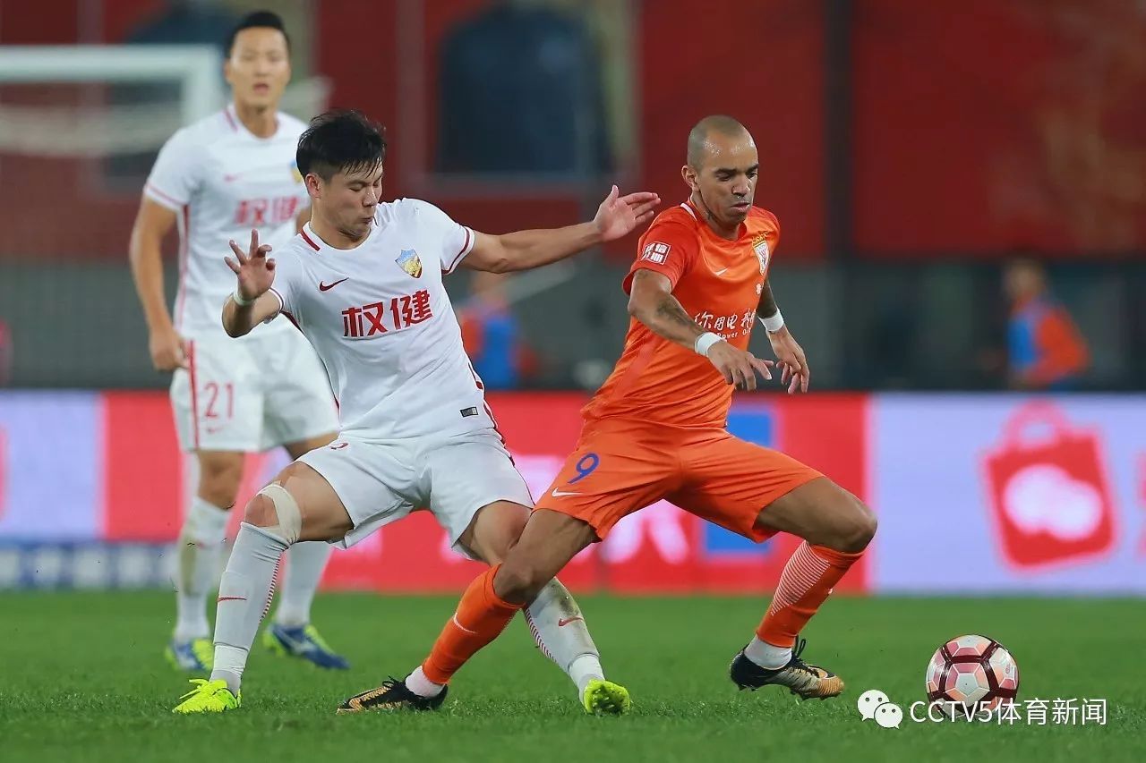 开云体育登录-包含河南建业成功阻击对手，实现反弹赢球的词条