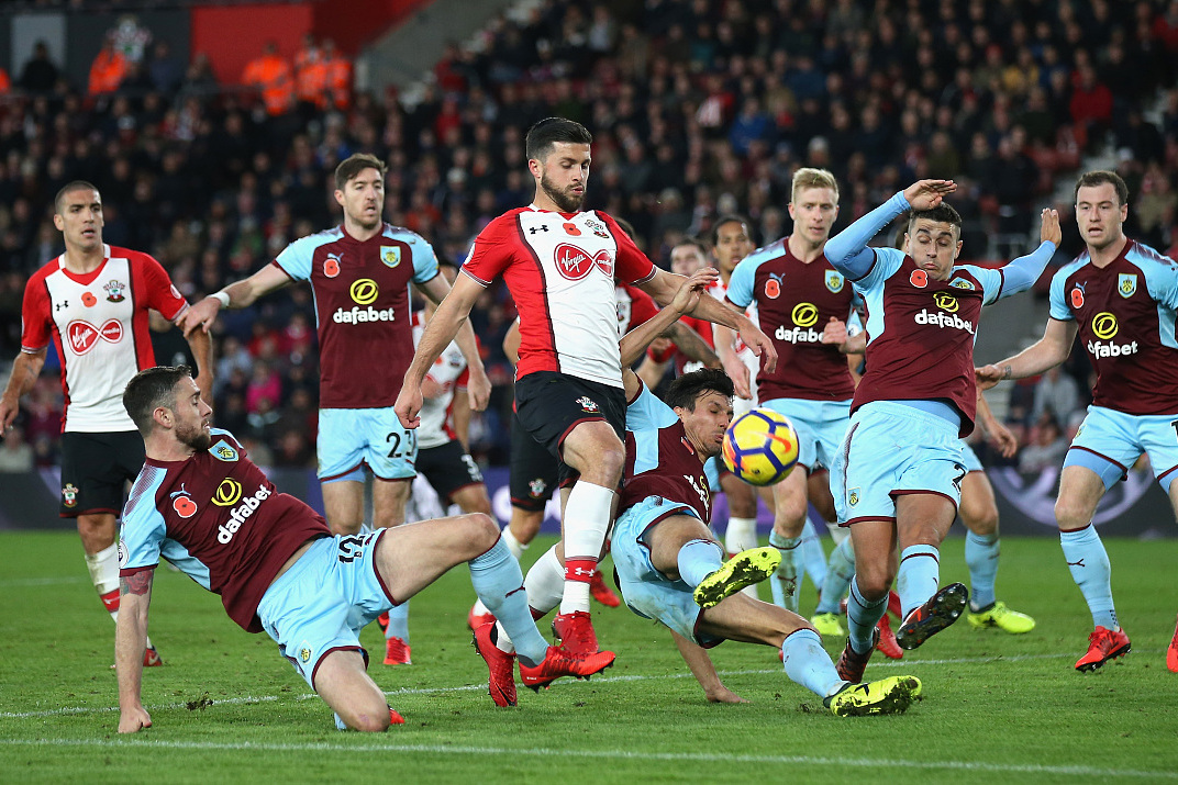 开云官网-爱尔兰主场取胜，小组赛逐渐进入尾声