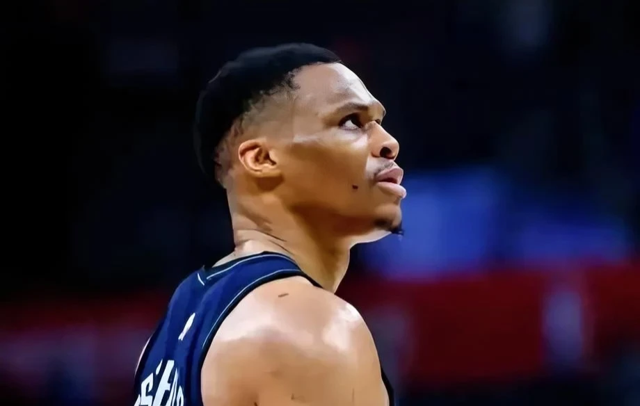 丹佛掘金万众瞩目，斩获成功