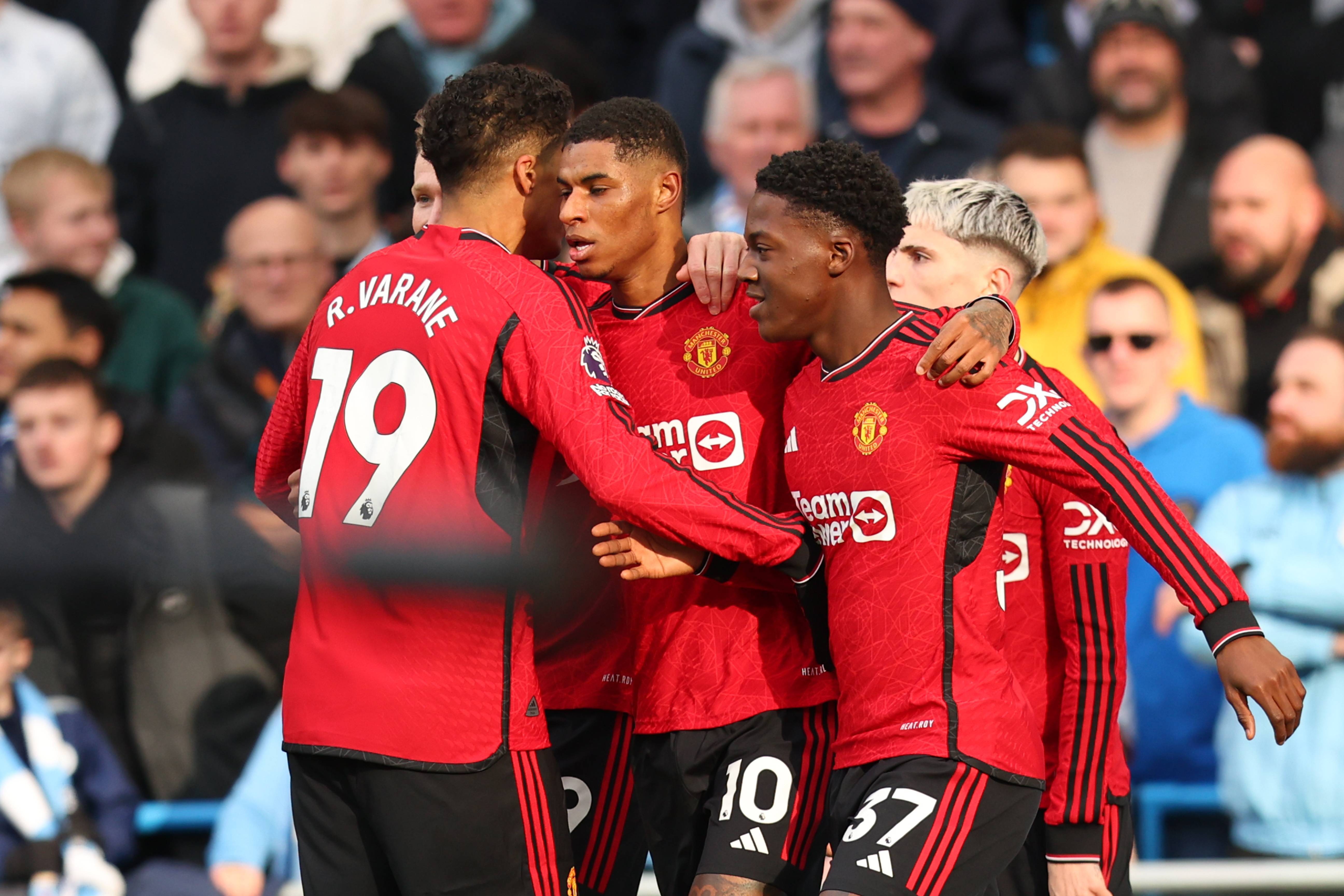 英超新援展翅，热刺和切尔西谁更胜一筹