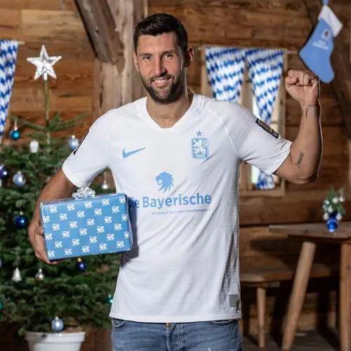 德累斯顿主场大胜，实力得到确认