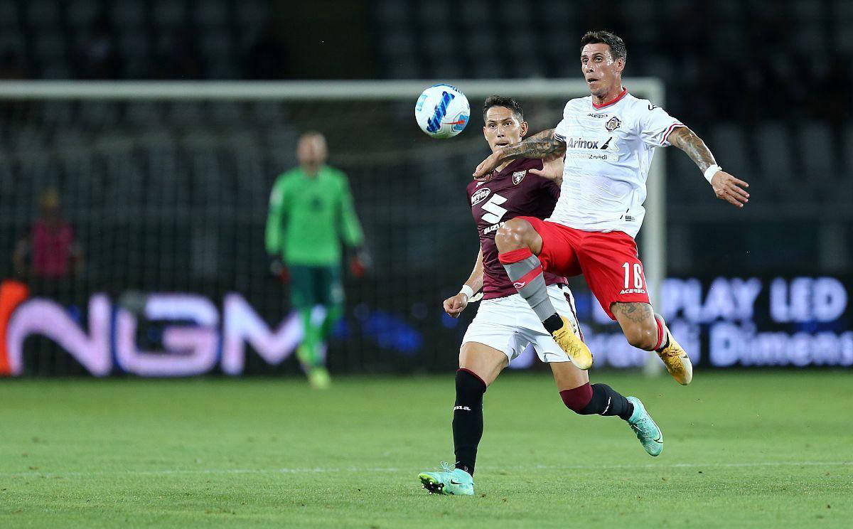 尼斯客场惨败，冲超目标岌岌可危