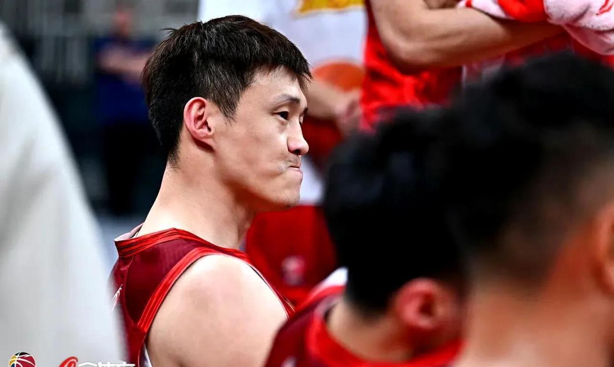 深圳主场被人和击败，陷入低谷