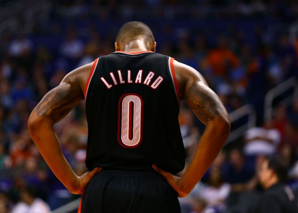 -开拓者队淘汰黄蜂，顺利晋级季后赛