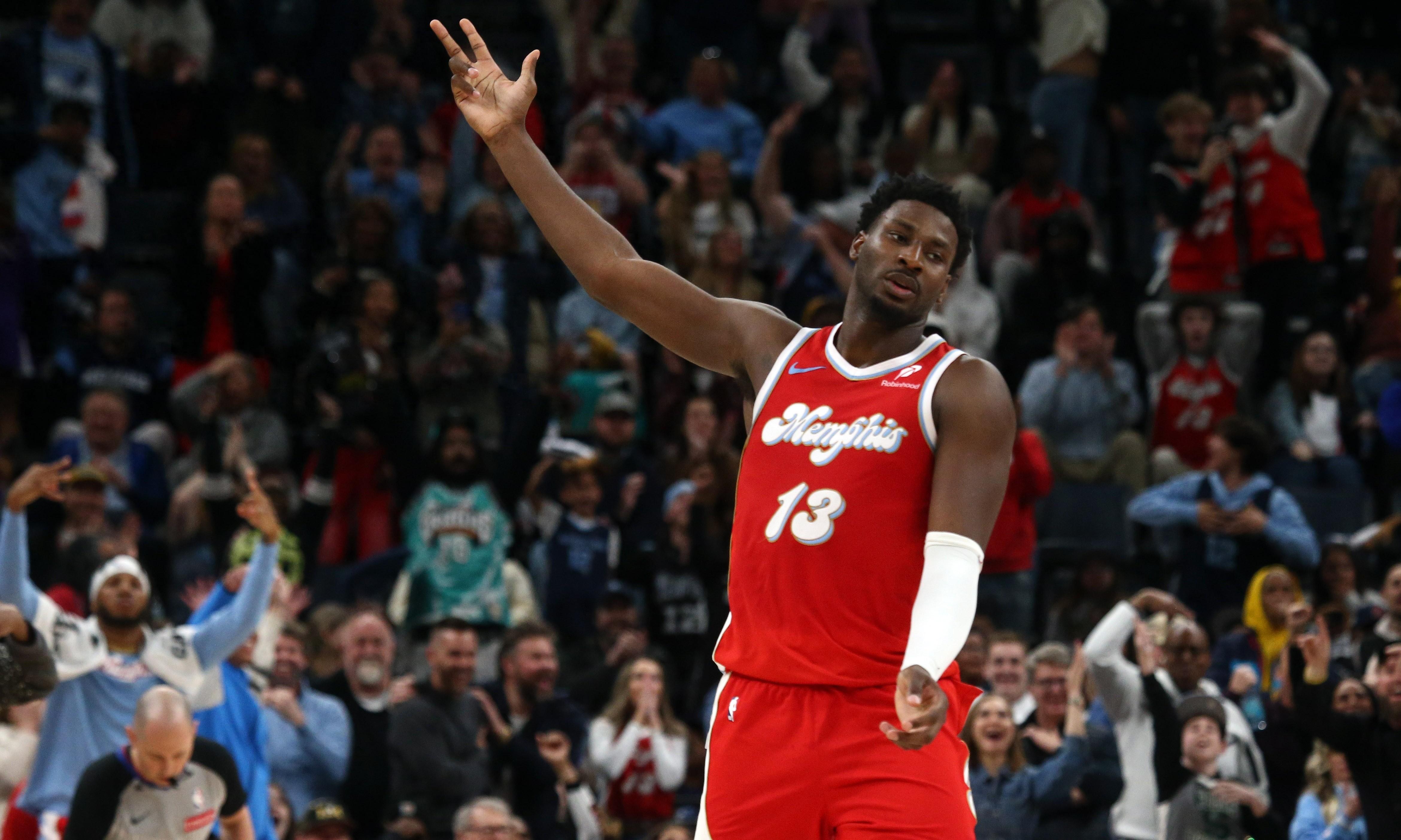 灰熊后卫成为全队得分王